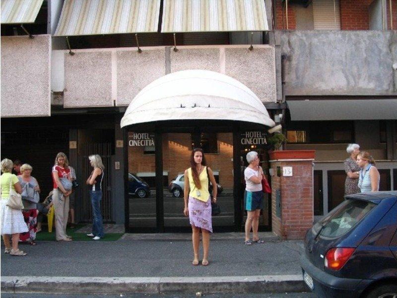 Hotel Cinecitta Roma Exterior foto
