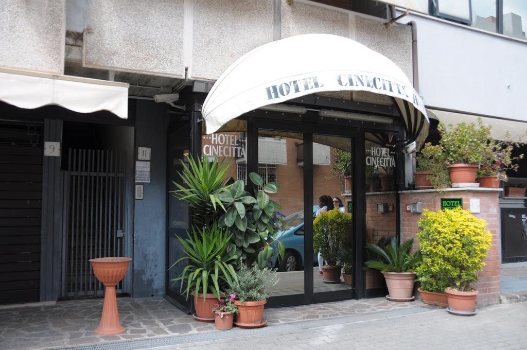 Hotel Cinecitta Roma Exterior foto