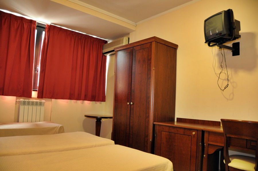 Hotel Cinecitta Roma Exterior foto