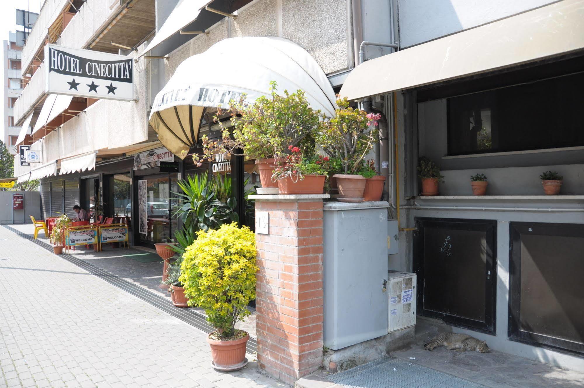 Hotel Cinecitta Roma Exterior foto